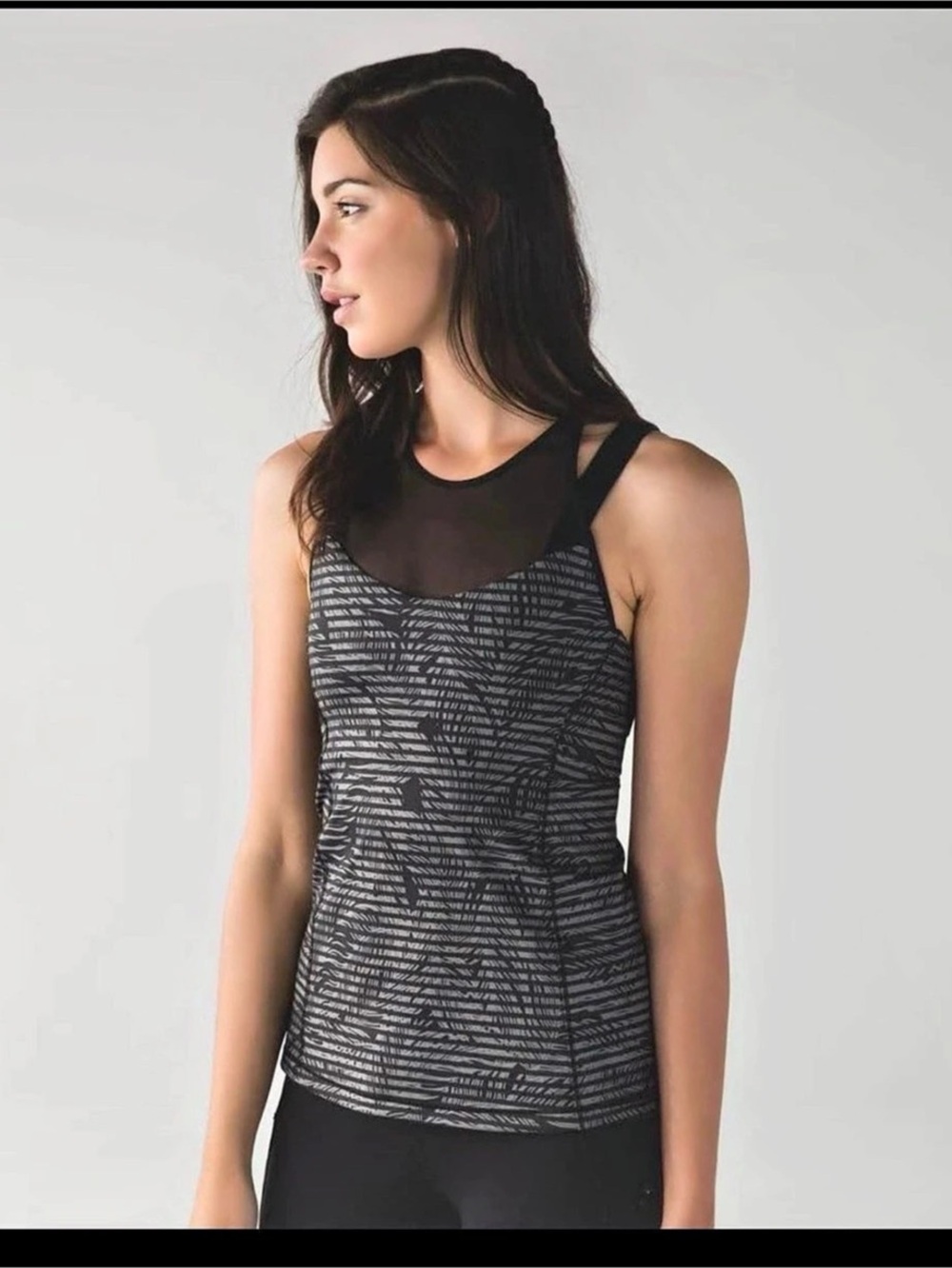 Lululemon Running In The city tank. Size 8